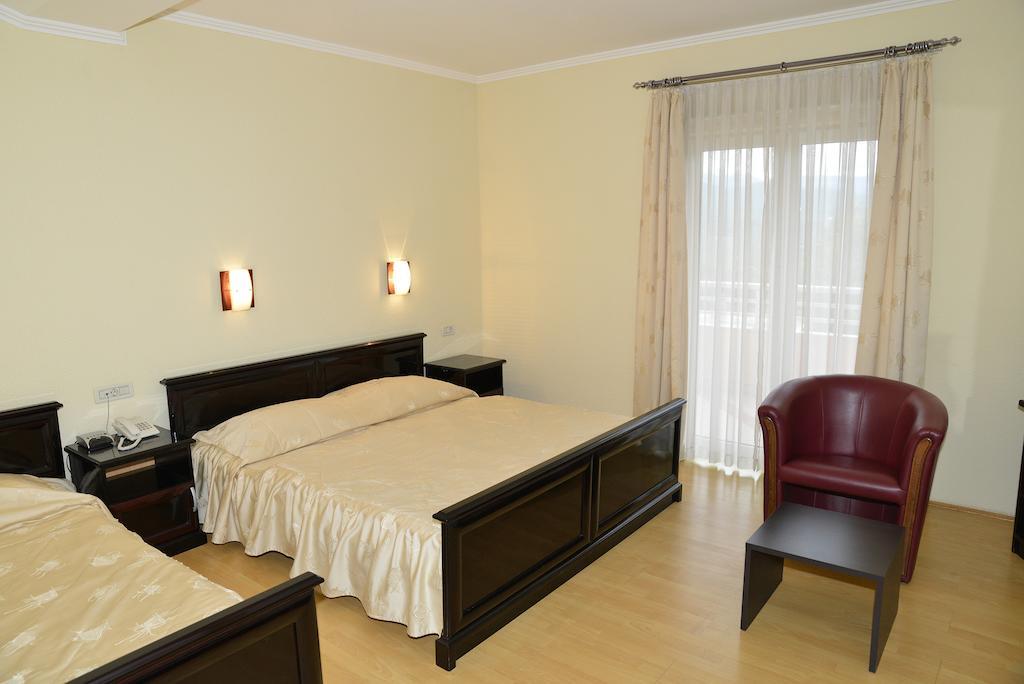 Hotel Venezia Imotski Zewnętrze zdjęcie